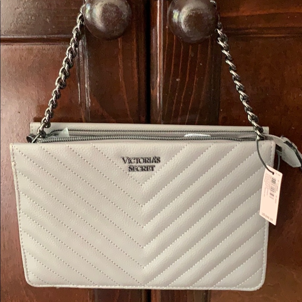 NWT Victoria’s Secret chain bag with strap